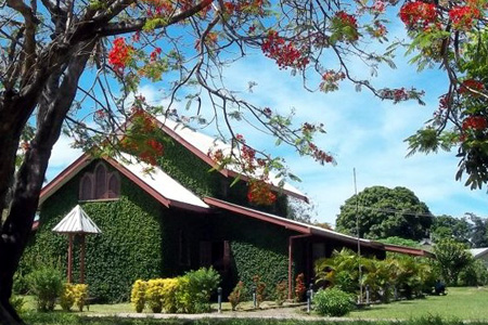 St Peter's, Fiji (Exterior)