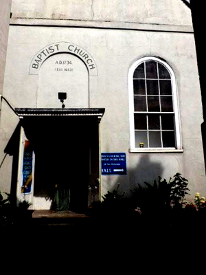 Upton Baptist (Exterior)