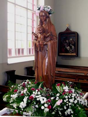 Ladyewell Fernyhalgh (Statue)