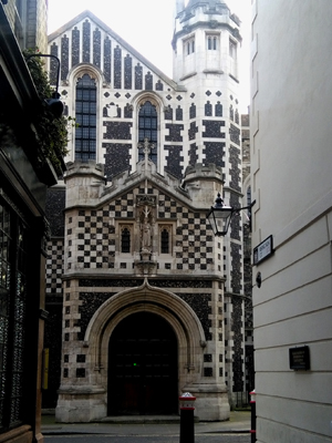Great St Bart, London (Gate)