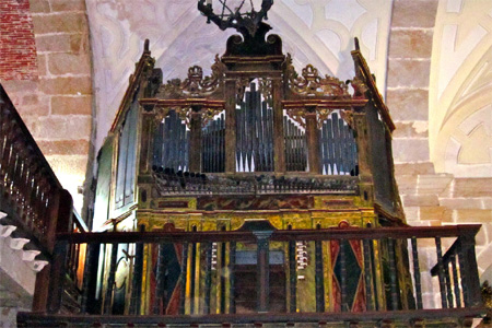 Asunción de Nuestra Señora, Hontoria del Pinar (Organ)