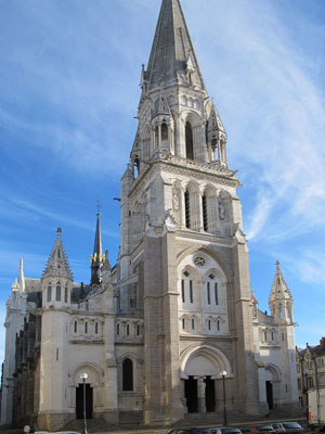 St Nicholas, Nantes (Exterior)