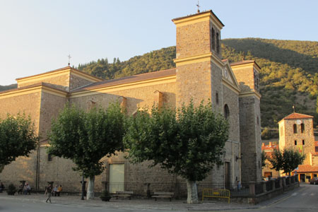 San Vicente, Potes (Exterior)